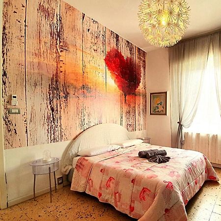 Accogliente Casa Indipendente Con Wi-Fi Gratuito, A Due Passi Dal Centro E Dalle Attrazioni Ravena Exterior foto